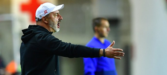 Bude trenér Slavie Jindřich Trpišovský slavit s týmem další postup do skupiny Ligy mistrů?