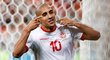 Tunisan Wahbi Khazri slaví gól do sítě Panamy