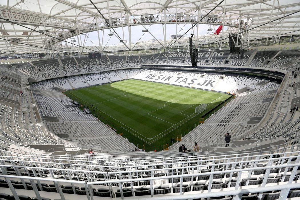 Nová Vodafone Arena má kapacitu 42 tisíc míst