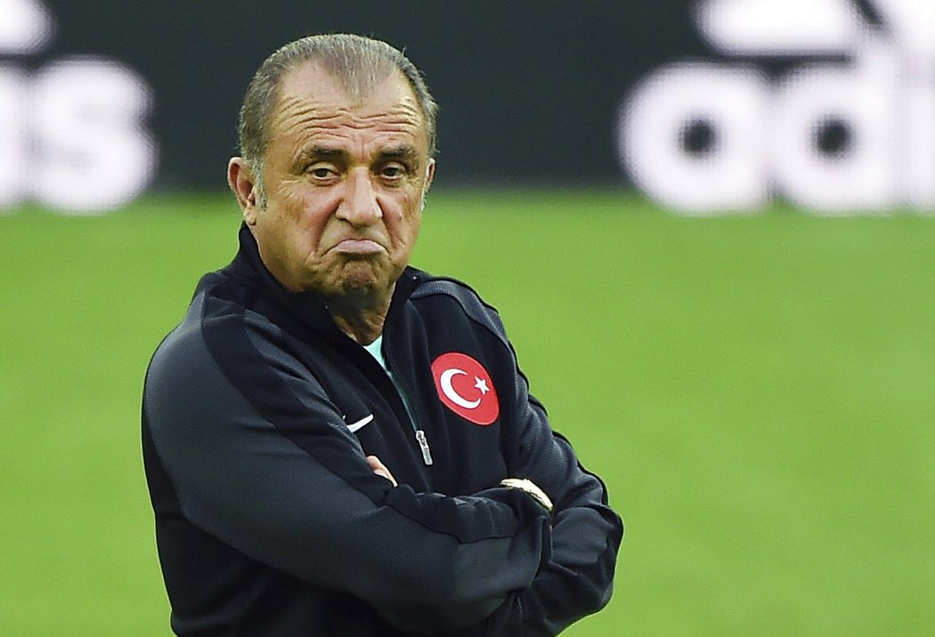 Fatih Terim nebyl před zápasem s Českem v dobré náladě