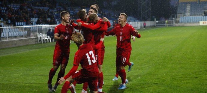Radost českých mladíků v zápase se San Marinem