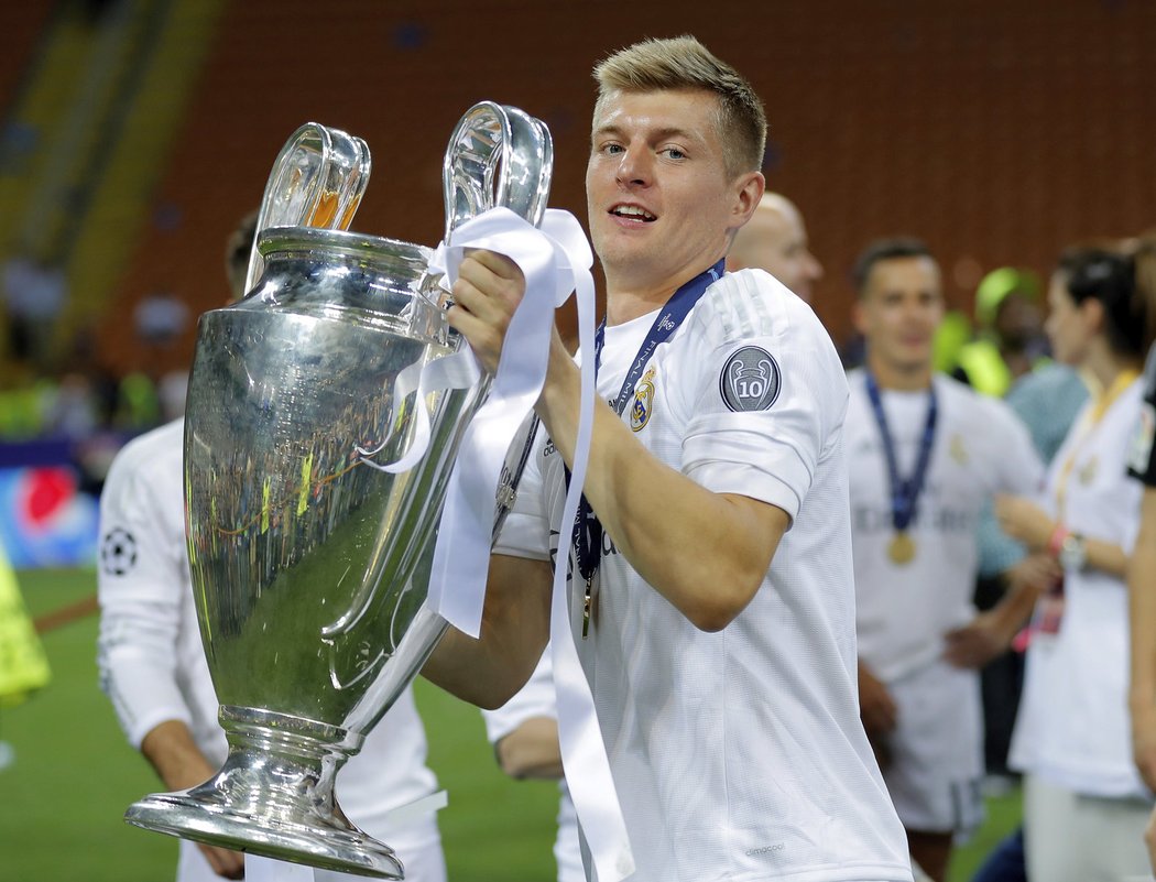 8. Toni Kroos (Německo, záložník, Real Madrid)