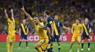 Zařídil to Ševčenko! Ukrajinský snajpr dvěma góly zničil Švédy