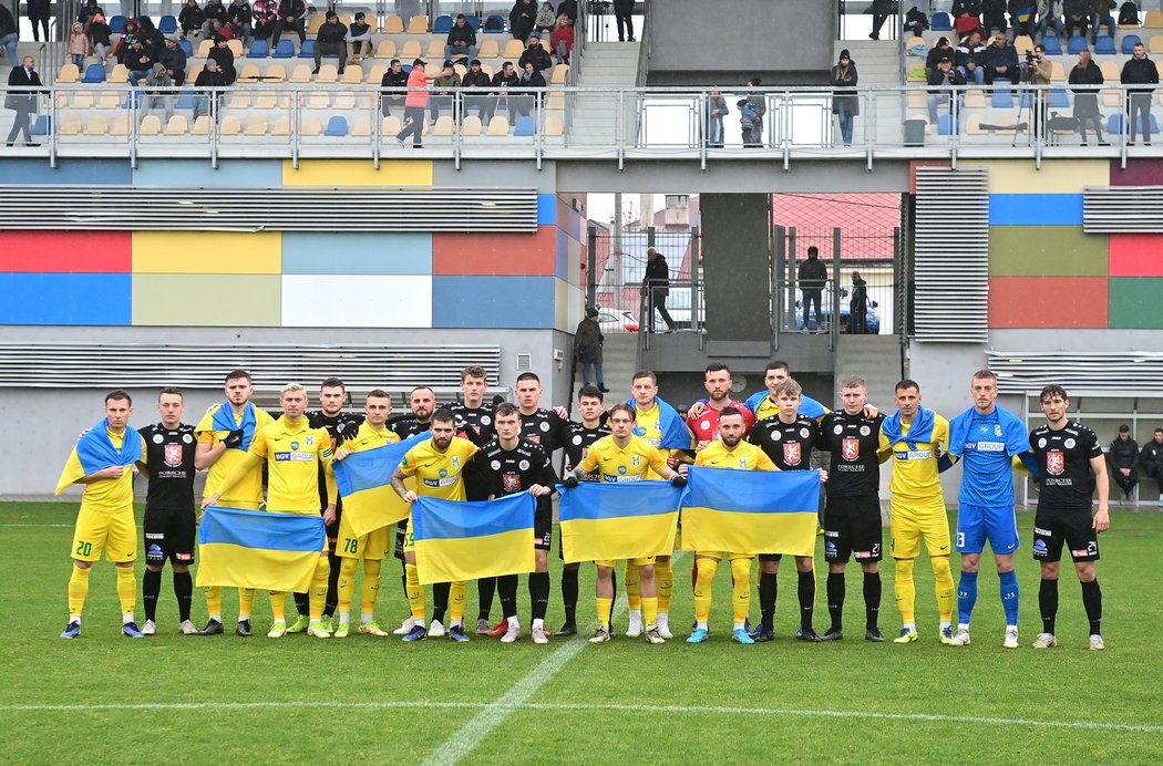 Fotbalisté Žytomyru našli azyl v Hradci Králové