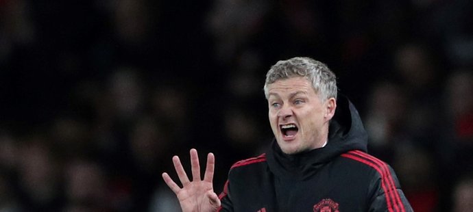 Trenér Manchesteru United Ole Gunnar Solskjaer v utkání s Burnley