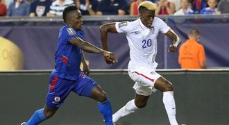 Fotbalisté USA porazili Haiti, jsou ve čtvrtfinále Zlatého poháru