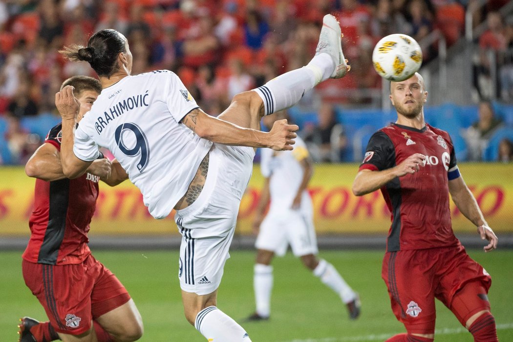 Zlatan Ibrahimovic vstřelil v dresu LA Galaxy nádherný gól do sítě Toronta