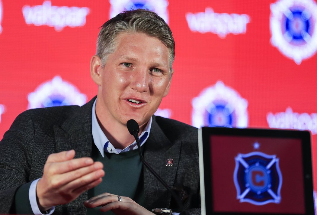 Bastian Schweinsteiger na srovnání s Beckhamem nemyslí, v Chicagu se bude soustředit na výkony