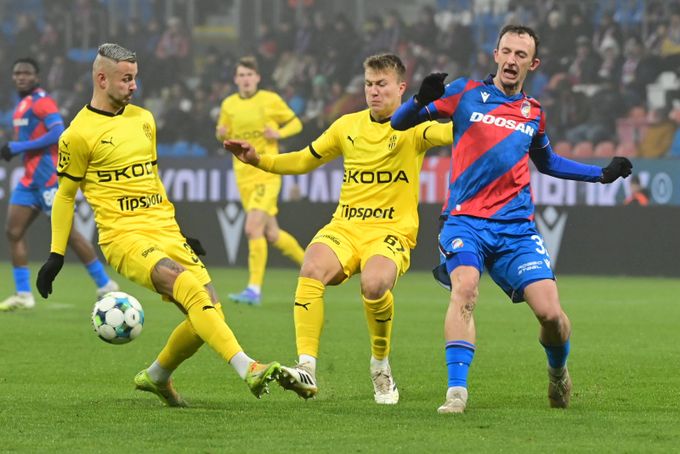 ONLINE: Plzeň - Boleslav 0:0. Hyského tým hájí elitní šestku. Floder vychytal brejk Adua ONLINE: Plzeň - Boleslav 0:0. Hyského tým hájí elitní šestku. Floder vychytal brejk Adua