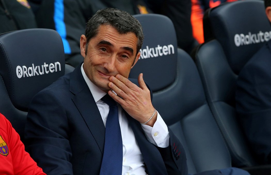 Trenér Barcelony Ernesto Valverde