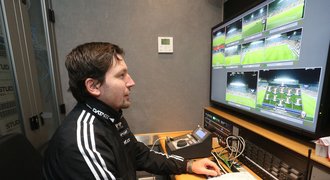 Pravidlová komise schválila video ve fotbale. Může ho využít už na MS