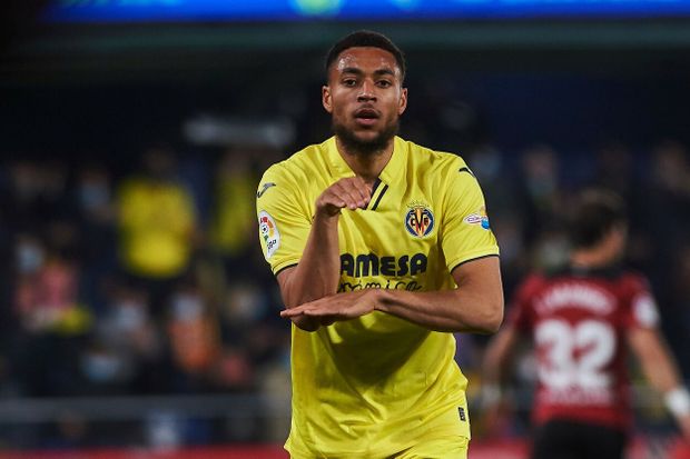 Arnaut Danjuma v dresu Villarrealu Arnaut Danjuma v dresu Villarrealu