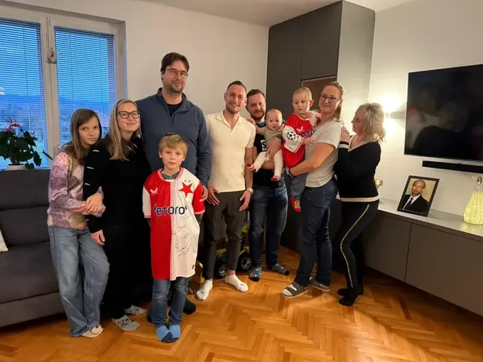 Dojemné gestlo Coufala. Splnil poslední přání zesnulému fanouškovi Dojemné gestlo Coufala. Splnil poslední přání zesnulému fanouškovi