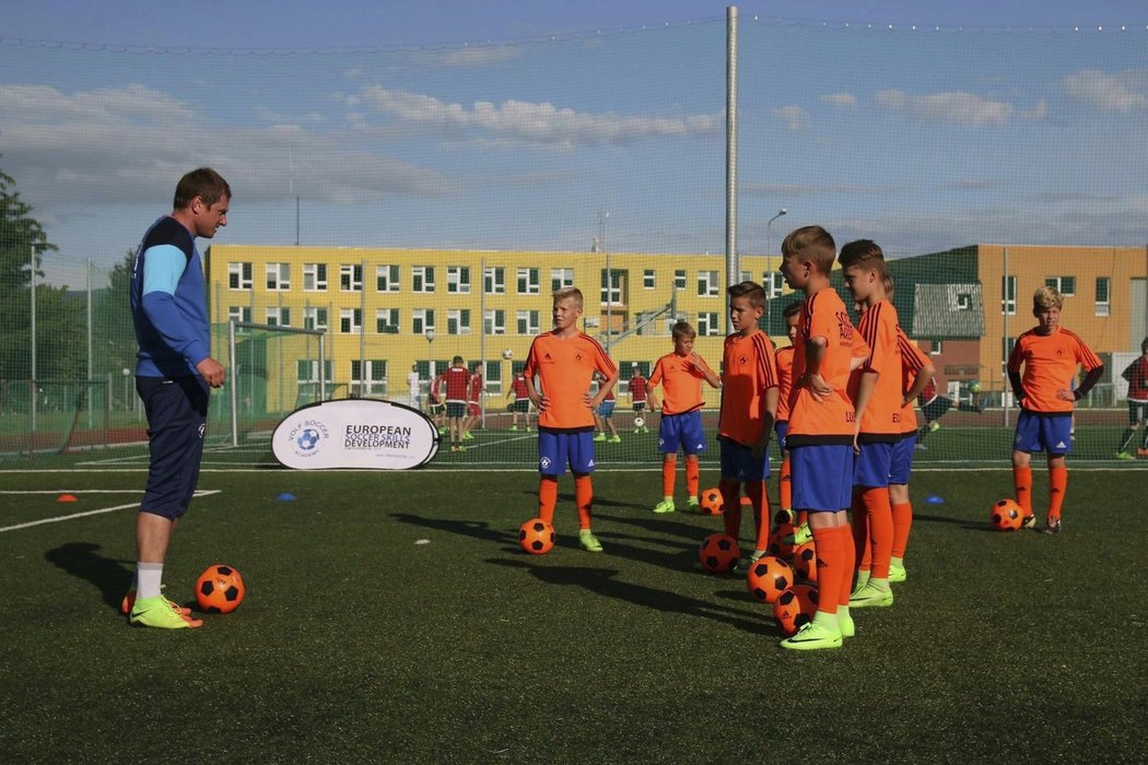 Volf Soccer Academy už působí i v Česku