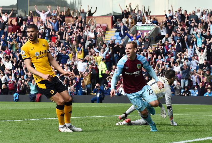 Vydra hrdinou Burnley. Oslabený West Ham přišel o bod v nastavení Vydra hrdinou Burnley. Oslabený West Ham přišel o bod v nastavení