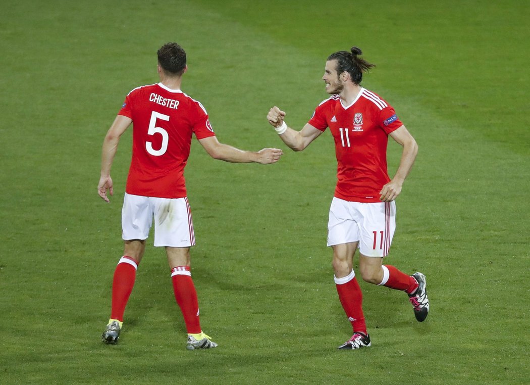 Gareth Bale zaznamenal ve třetím zápase Walesu na EURO svou třetí branku