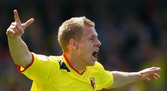 Watford dal za půli sedm branek Blackpoolu, trefil se i Vydra