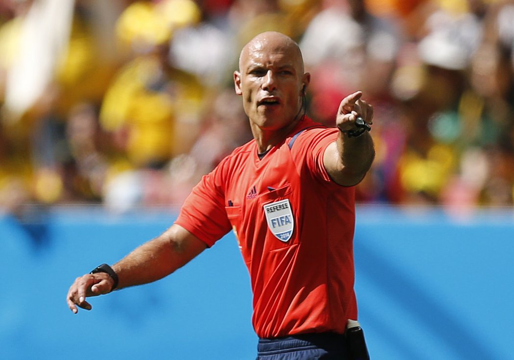 Angličan Howard Webb po 25 letech ukončil rozhodcovskou kariéru