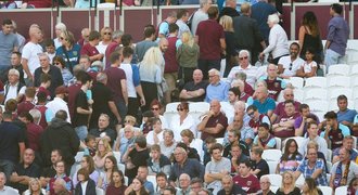 Plné stadiony v Premier League? Zdání klame. West Ham je jako Střížkov