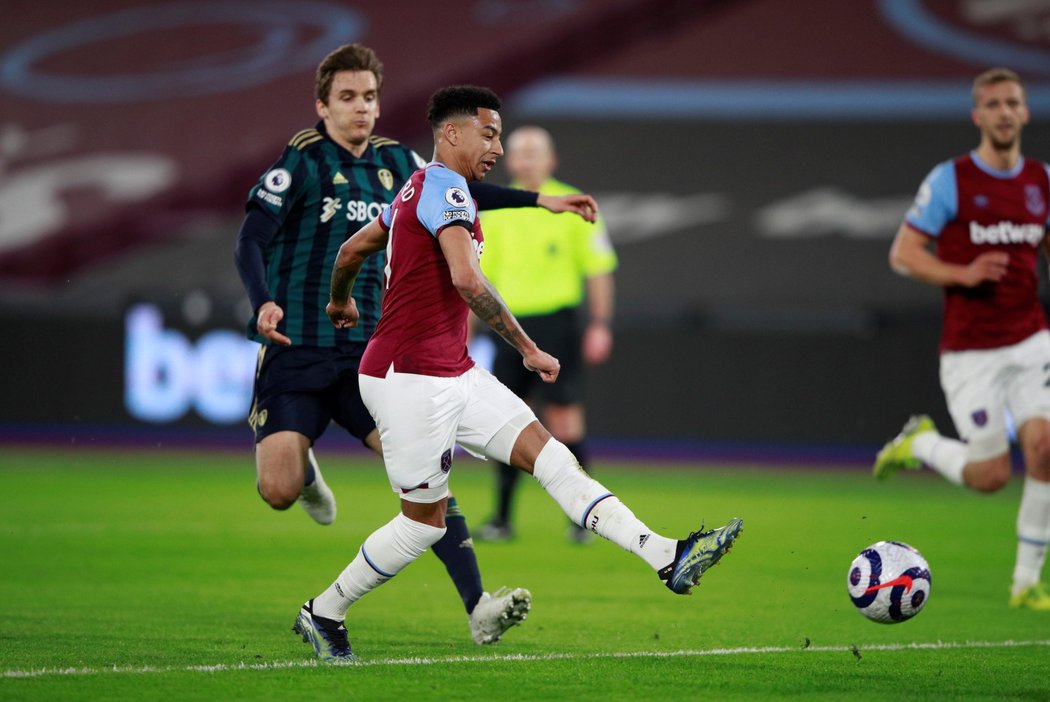 Jesse Lingard penaltu proti Leedsu neproměnil, z dorážky ale poslal míč do sítě