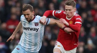 West Ham padl gólem v nastavení, trefil se Rashford. Citizens ztratili