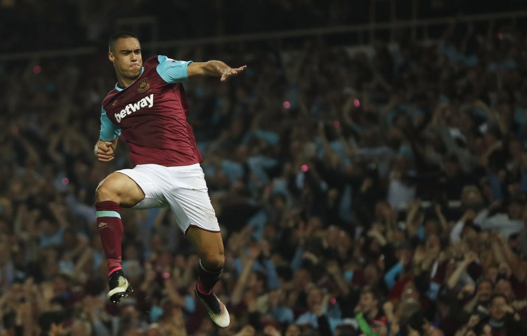 Winston Reid se postaral o vítězný gól svého týmu