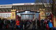 Již zbouraný stadion Boleyn Ground, který býval útulným domovem West Hamu. Poslední zápas zde domácí vyhráli 3:2 nad Manchesterem United