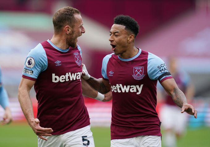 West Ham - Leicester 3:2. Oba Češi asistovali, Arsenal se naladil výhrou West Ham - Leicester 3:2. Oba Češi asistovali, Arsenal se naladil výhrou
