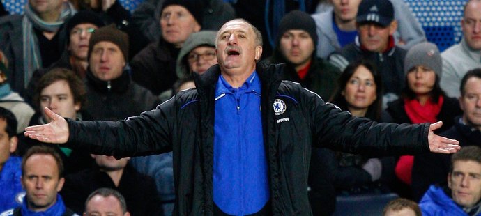 Scolari v době, kdy trénoval londýnskou Chelsea