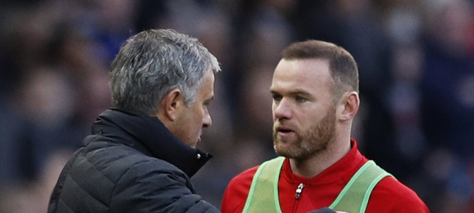 Wayne Rooney nemůže být se svou pozicí spokojený