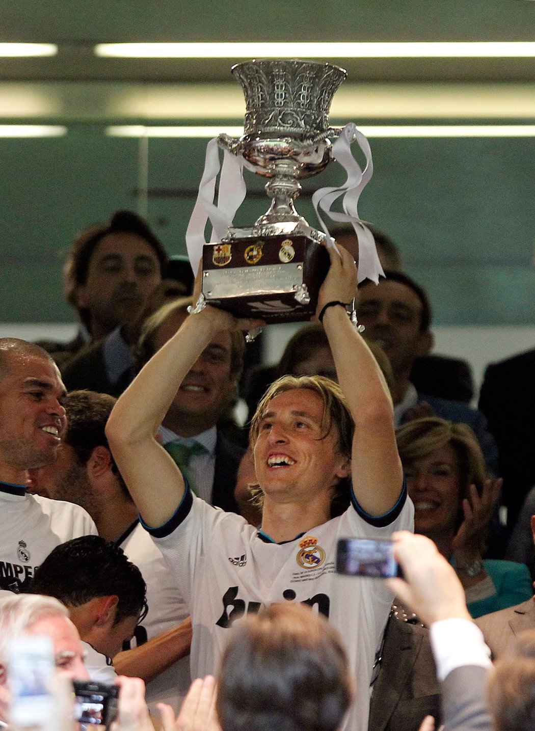 Z první trofeje po svém příchodu do Realu Madrid se mohl radovat i Chorvat Luka Modrič