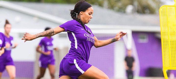 Sydney Leroux Dwyerová trénuje i v šestém měsíci těhotenství!