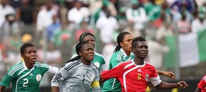 Nigerijské fotbalistky tvrdí, že proti nim nastoupili chlapi
