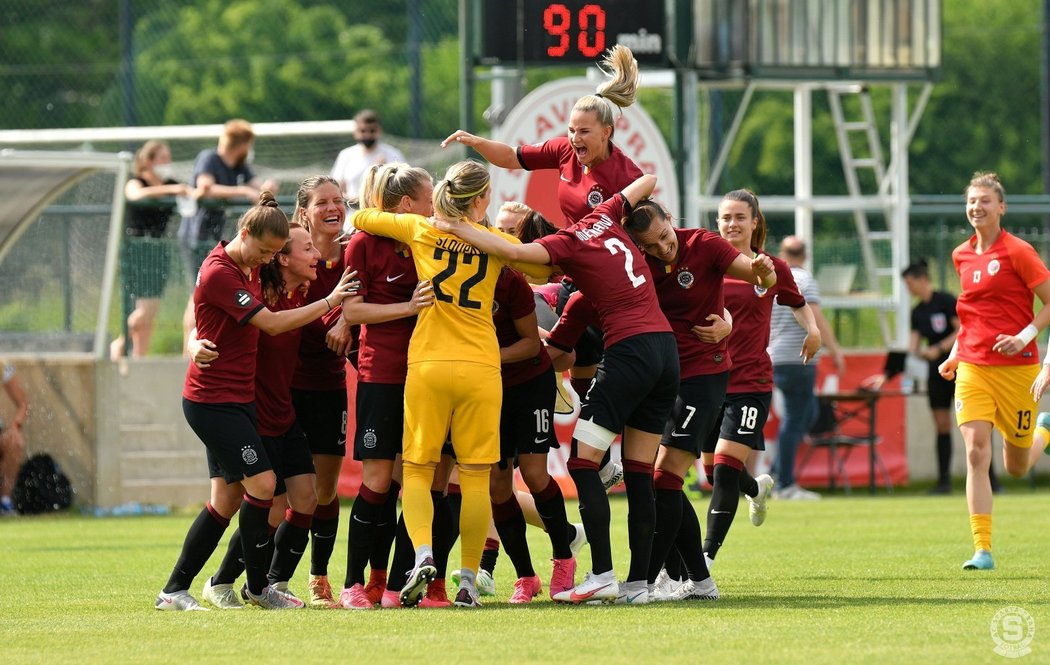 Sparta nabídla fotbalistům Příbrami dovednostní souboj.