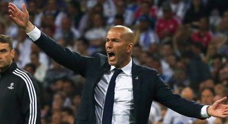 Zidane má důvěru. Real mu zvýšil plat, ale na Mourinha nemá