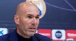 Zinedine Zidane na tiskové konferenci oznamuje, že končí jako trenér Realu Madrid