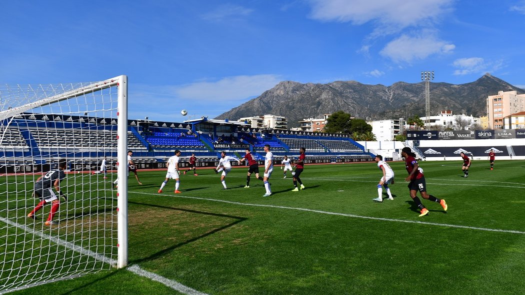 Fotbalisté Sparty sehráli první přípravný duel ve Španělsku na soustředění s Marbellou