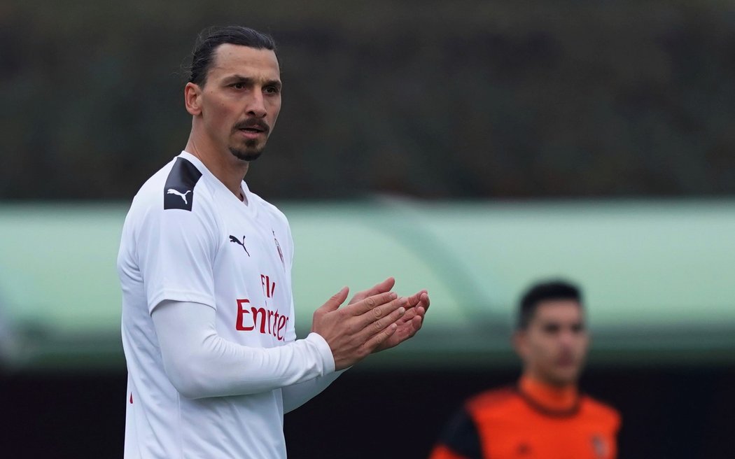 Zlatan Ibrahimovic na tréninku AC Milán po svém návratu do Itálie