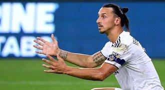 Půl roku za 150 milionů? Ibrahimovic jedná o návratu do AC Milán