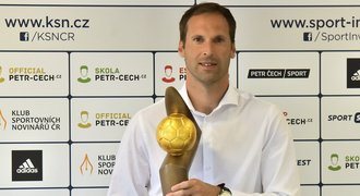 Čech byl nejlepším českým fotbalistou, Zlatý míč získal už podesáté