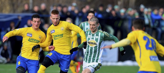 Fotbalisté Zlína vyhráli Tipsport ligu a daří se jim i dál v přípravě. Vyhráli třeba i nad Saburtalo Tbilisi 1:0. Poražení finalisté Tipsport ligy z Bohemians remizovali 2:2 s Rapidem Vídeň (ilustrační foto)