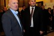 Reprezentační kouč Michal Bílek (vlevo) a předseda fotbalové asociace Miroslav Pelta na vyhlášení Fotbalisty roku