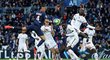 Momentka z duelu mezi pařížským PSG a Dijonem