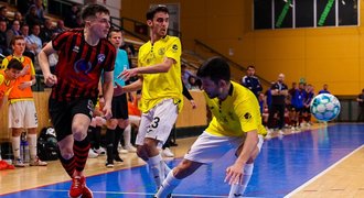 Futsal: Plzeň po roce ve finále znovu proti Chrudimi, bronz pro Slavii
