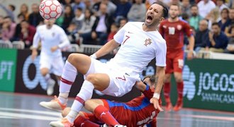 Futsalisté prohráli s Portugalskem, do další fáze boje o MS ale prošli