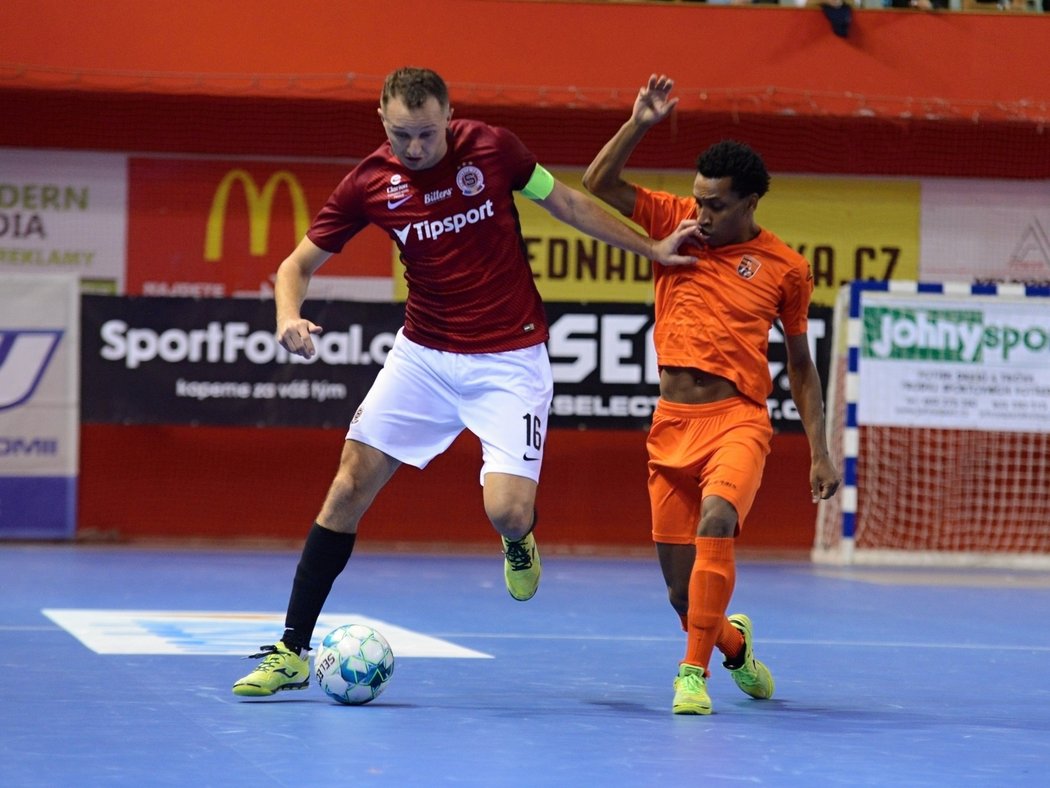 Futsalová Sparta v Lize mistrů těsně podlehla Barceloně