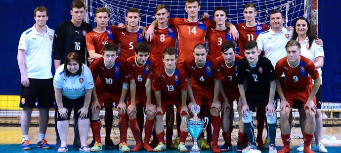 Česká futsalová reprezentace do 18 let skončila na mezinárodním turnaji druhá.