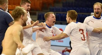 Futsalová pohádka! Hrdina na penaltu nechtěl, postup pro bojovníka
