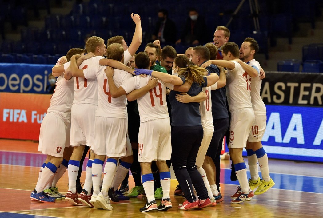 Čeští futsalisté slaví postup na MS po neuvěřitelném barážovém dramatu s Chorvatskem