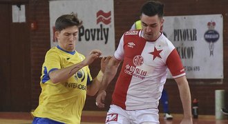 Slavia remizovala s Plzní, ta nedala v závěru penaltu. Sparta srovnala rekord